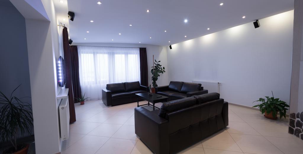 Thuild - Your World Of Leisure Targu Mures Luaran gambar