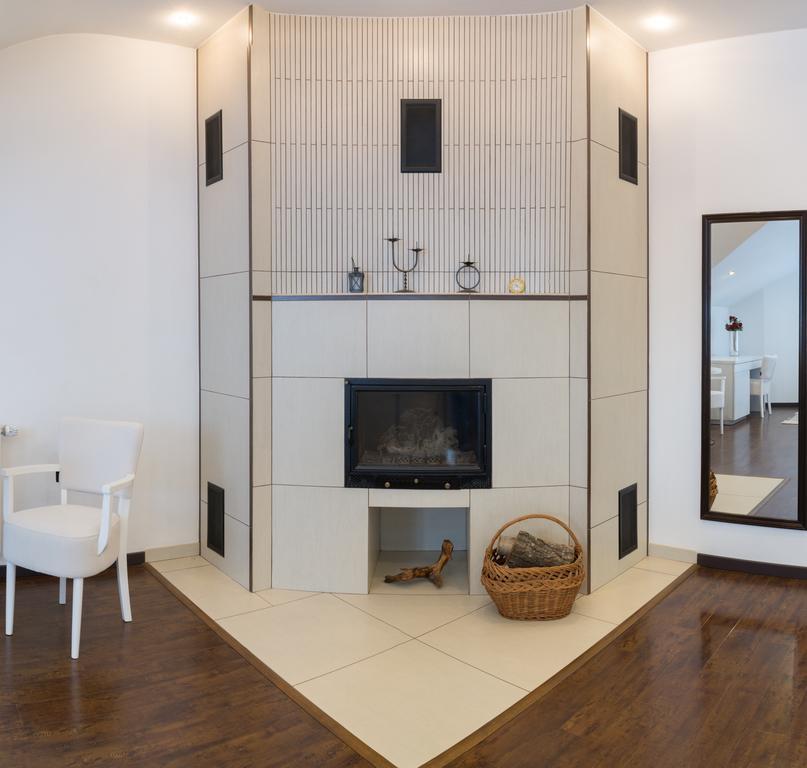 Thuild - Your World Of Leisure Targu Mures Luaran gambar