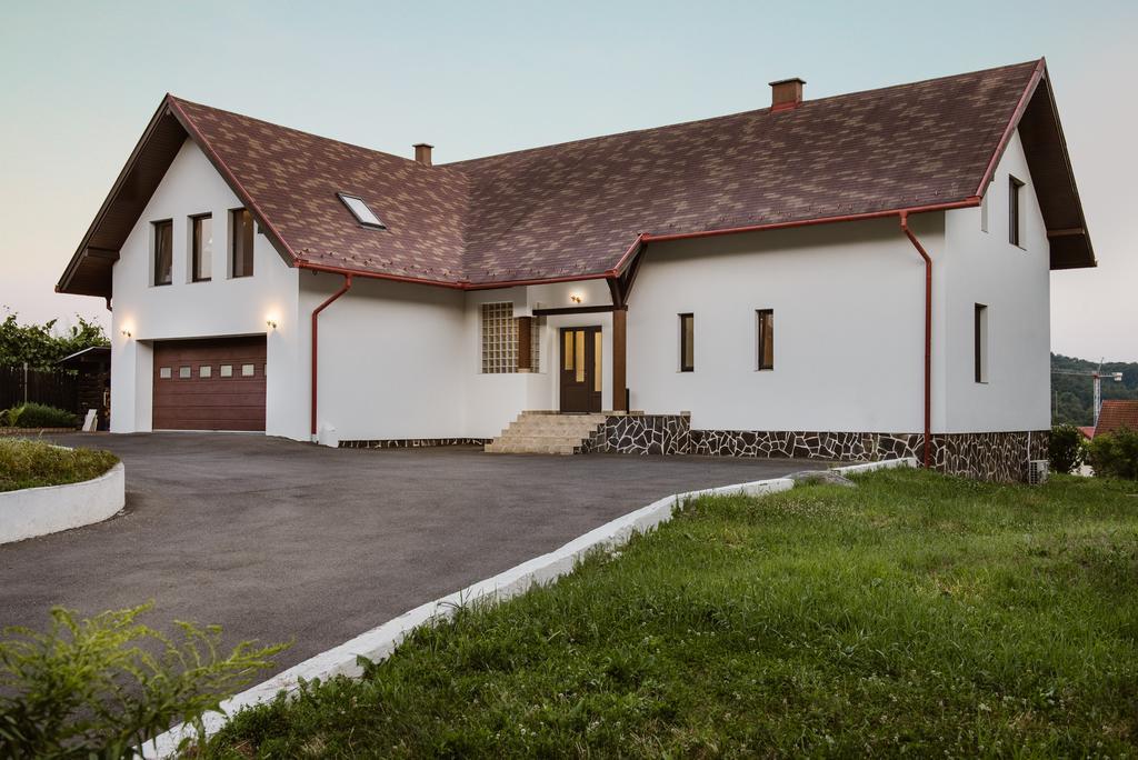 Thuild - Your World Of Leisure Targu Mures Luaran gambar